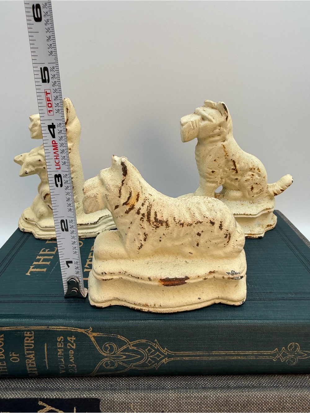 Set of 3 Vintage Cast Iron Scottie Dog Bookends - Cream - Picture 9 of 10